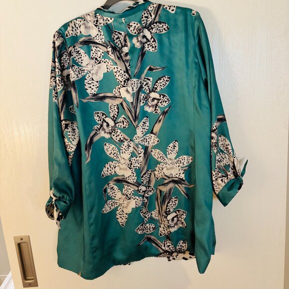 Chico's Reversible Floral to Animal-Print Duster Jacket - Picture 9 of 9